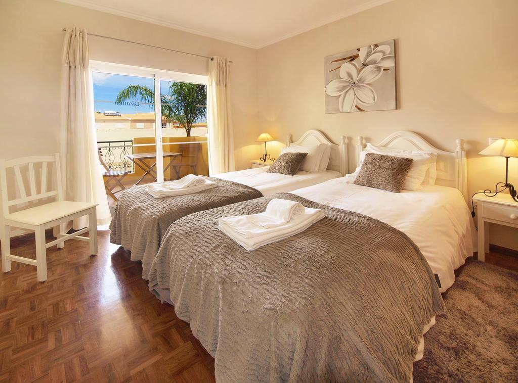 Giramar Turisticos 3* Lagos
